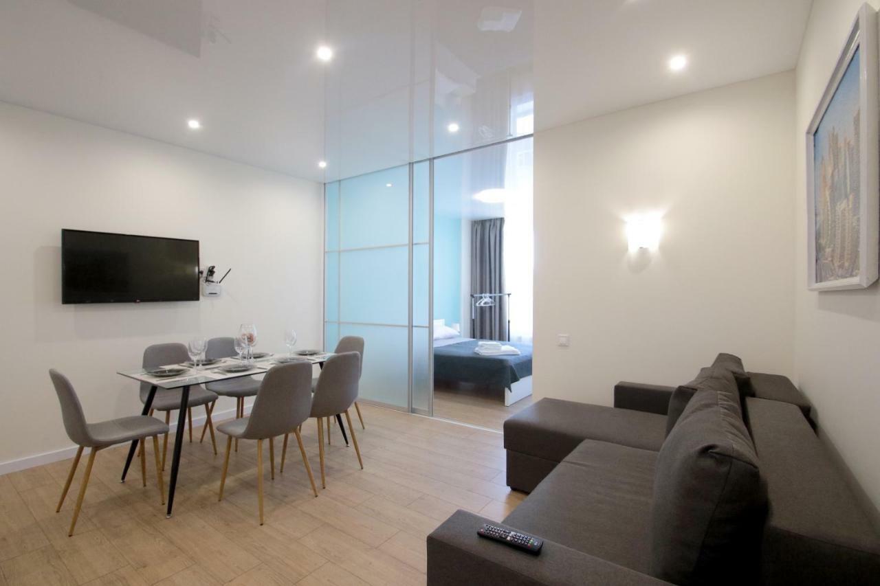 Lviv Center Vip New Building Apartment Ngoại thất bức ảnh
